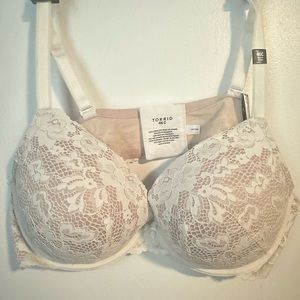Torrid push up bra. Size 46C